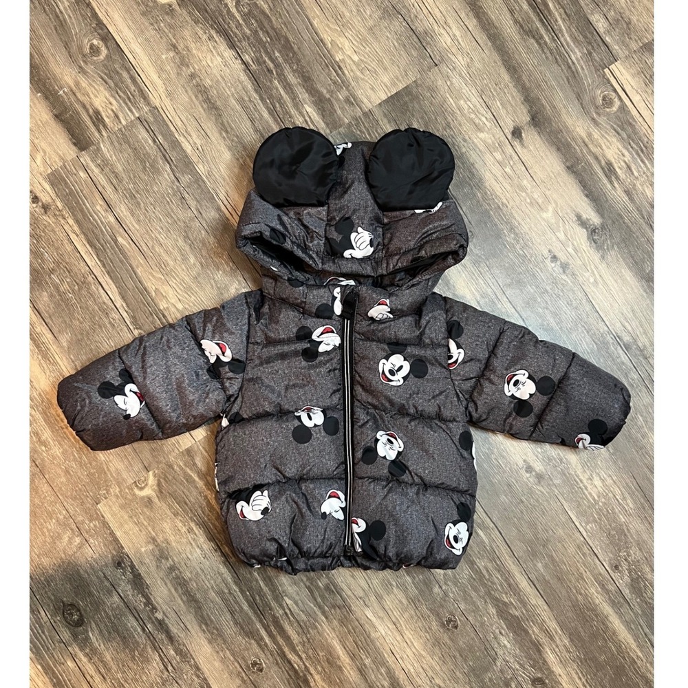 H&M Disney Mickey Mouse Puffer Jacket Size 6 month Disneyland Removable Hood‎
